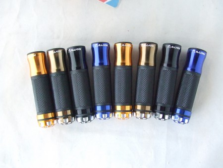 MANOPLAS EM ALUMINIO COM E SEM PESO.